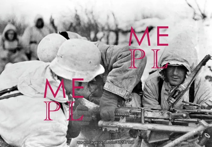 : German machine gun position on the Eastern Front, 1944 : German machine gun position on the Eastern Front, 1944