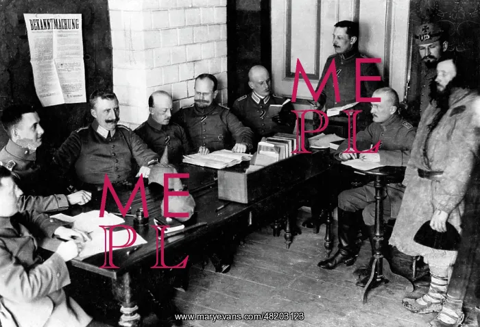  : German military court at the eastern front, 1916