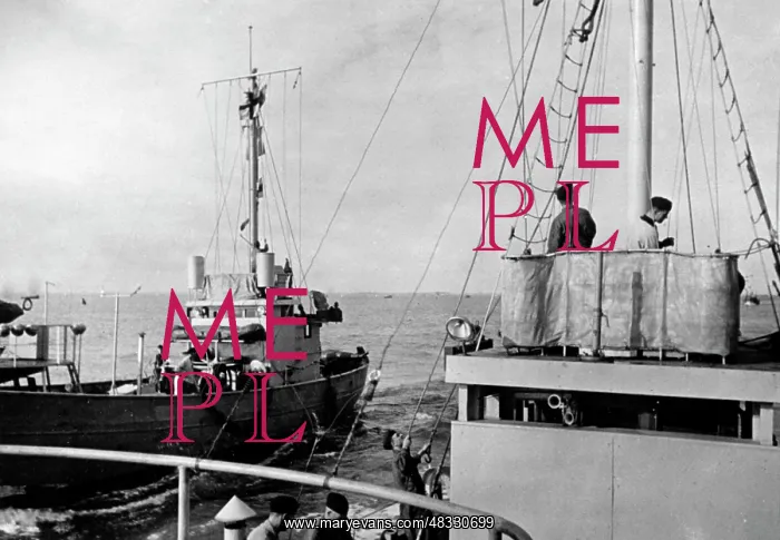 : German minesweepers, 1944 : German minesweepers, 1944