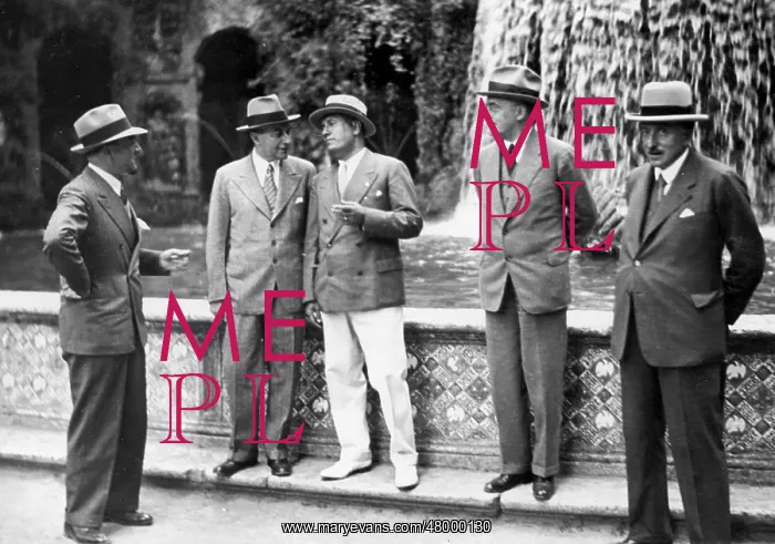 : German ministers in Rome with Mussolini : German ministers in Rome with Mussolini