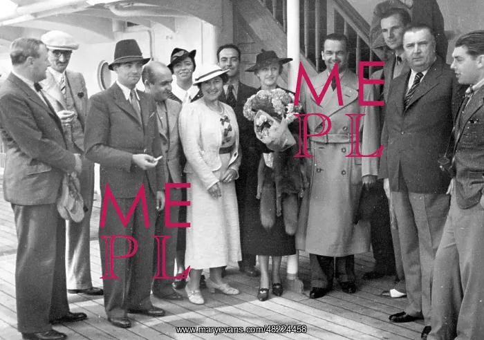 : German motor racing drivers on the Bremen steamer : German motor racing drivers on the Bremen steamer