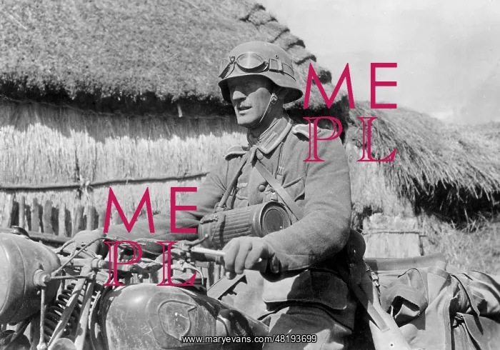 : German motorcyclist on the Eastern Front, 1941 : German motorcyclist on the Eastern Front, 1941