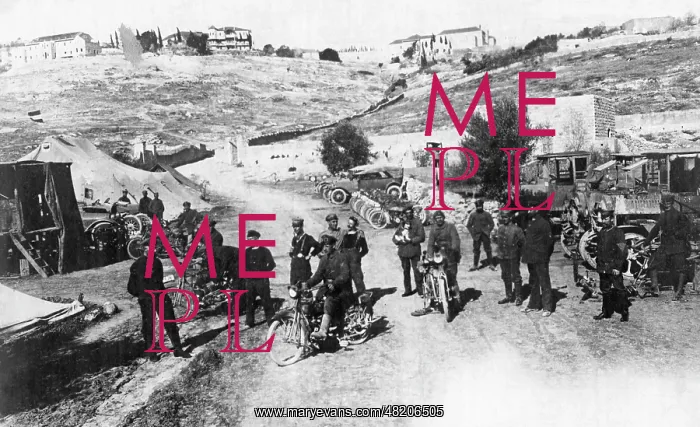 : German motorcyclists in Turkey, 1918 : German motorcyclists in Turkey, 1918