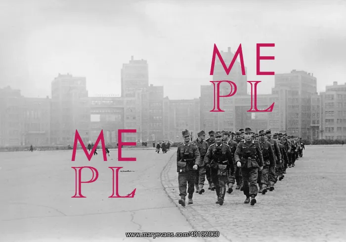 : German mountain troops in Kharkov, 1941 : German mountain troops in Kharkov, 1941