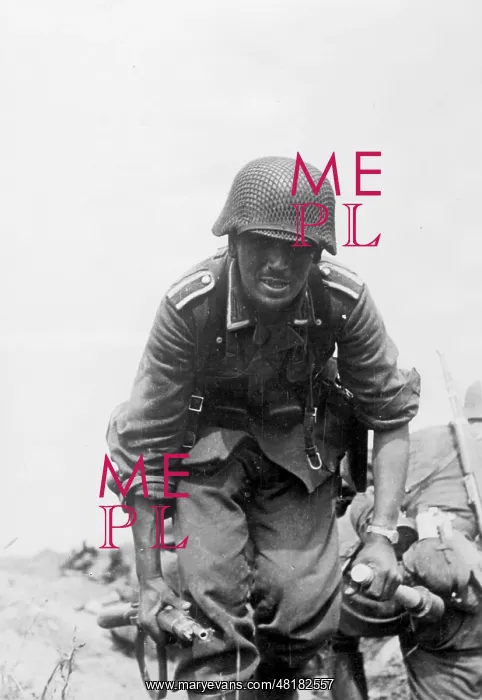 : German Noncom at the Eastern Front, 1941 : German Noncom at the Eastern Front, 1941
