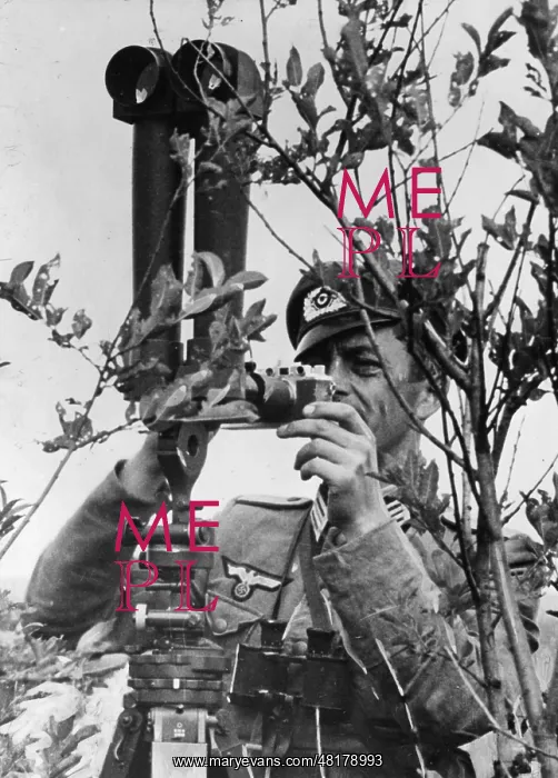 : A German officer makes camera shots, 1942 : A German officer makes camera shots, 1942