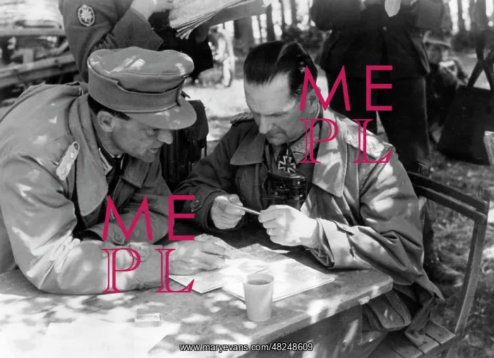 : German officers at a meeting on the Eastern Front, 1941 : German officers at a meeting on the Eastern Front, 1941