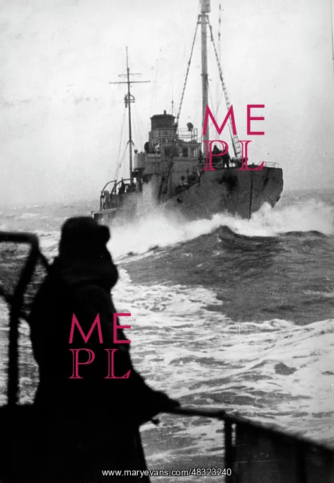 : German outpost boat, 1942 : German outpost boat, 1942