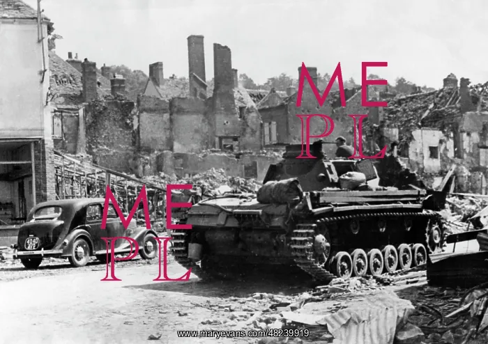 : German Panzer III during the Western campaign, 1940 : German Panzer III during the Western campaign, 1940