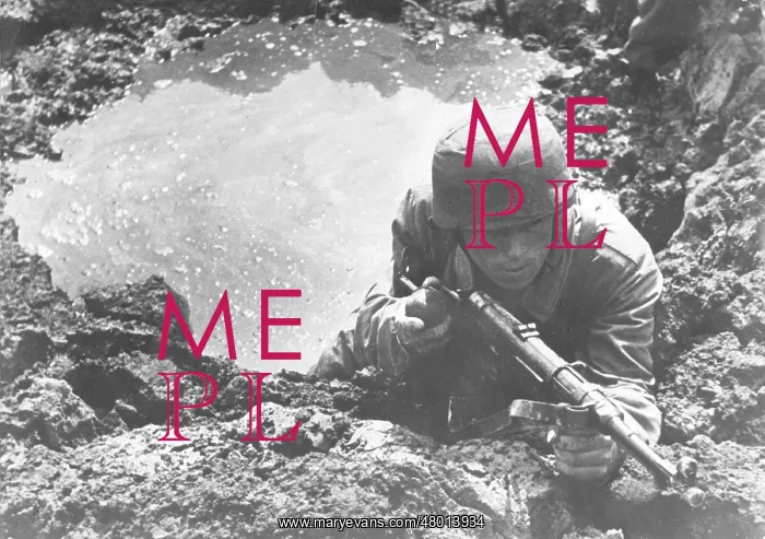 : German paratrooper during the battle of Monte Cassino : German paratrooper during the battle of Monte Cassino