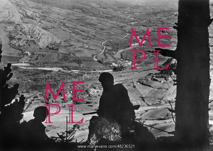 : German paratroopers at Monte Cassino, 1943 : German paratroopers at Monte Cassino, 1943
