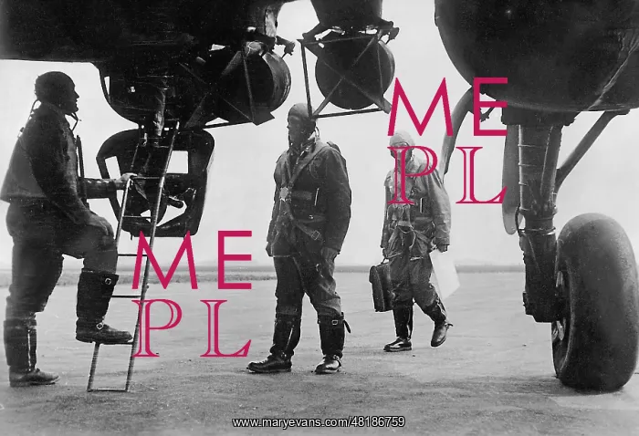 : German pilots climb into a bomber, 1940 : German pilots climb into a bomber, 1940