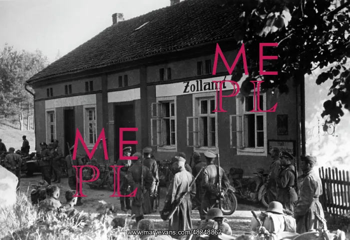 : German post on the border with Lithuania, 1941 : German post on the border with Lithuania, 1941