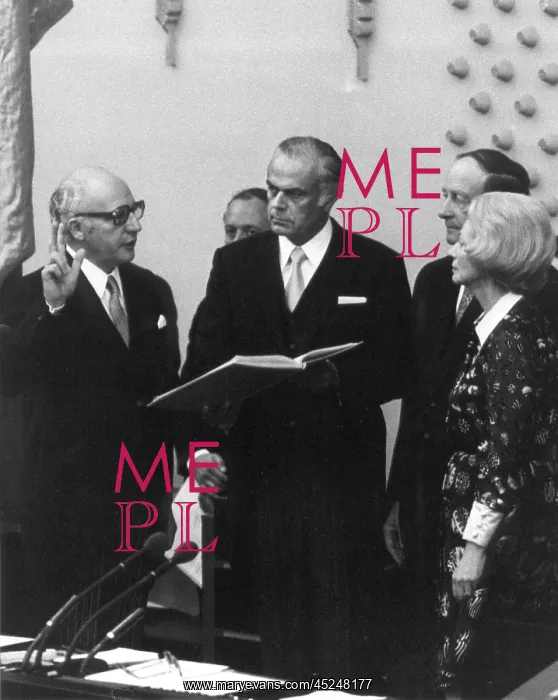 : German president Walter Scheel is sworn in : German president Walter Scheel is sworn in