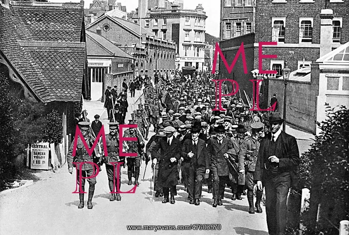 : German prisoners of war in Great Britain at the start of war : German prisoners of war in Great Britain at the start of war