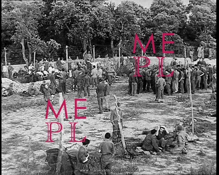 : German Prisoners of War, Somewhere in Italy : German Prisoners of War, Somewhere in Italy