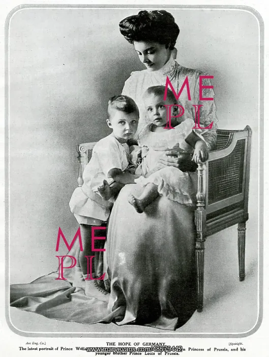 : German & Prussian Crown Princess with two eldest sons 1909 : German & Prussian Crown Princess with two eldest sons 1909