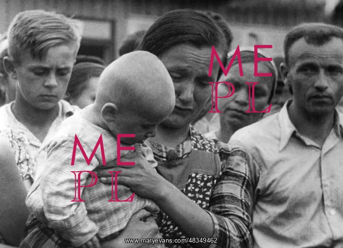 : German refugees expelled from Poland, 1939 : German refugees expelled from Poland, 1939