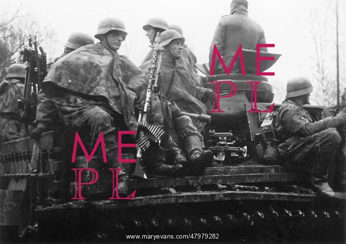 : German Soldier at the Eastern Front : German Soldier at the Eastern Front