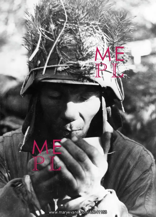 : German soldier - Eastern Front, 1944 : German soldier - Eastern Front, 1944