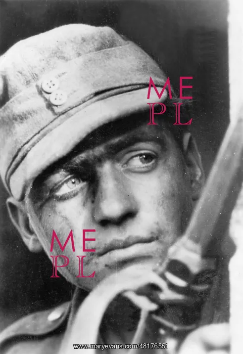 : German soldier in Warsaw, 1944 : German soldier in Warsaw, 1944