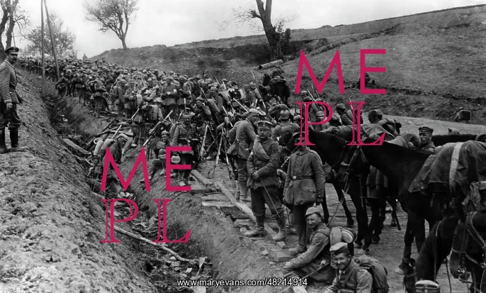 : German soldiers take a break at the roadside, 1915 : German soldiers take a break at the roadside, 1915