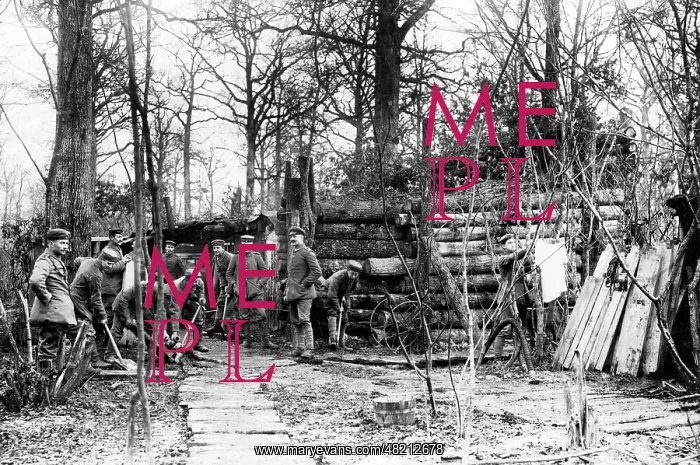 : German soldiers builing huts, 1917 : German soldiers builing huts, 1917