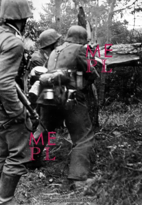 : German soldiers in close combat - Eastern Front, 1941 : German soldiers in close combat - Eastern Front, 1941