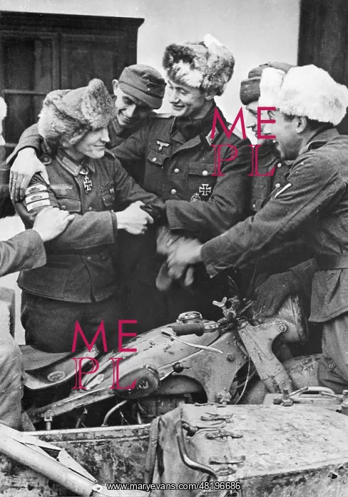 : German soldiers during combat in Silesia, 1945 : German soldiers during combat in Silesia, 1945