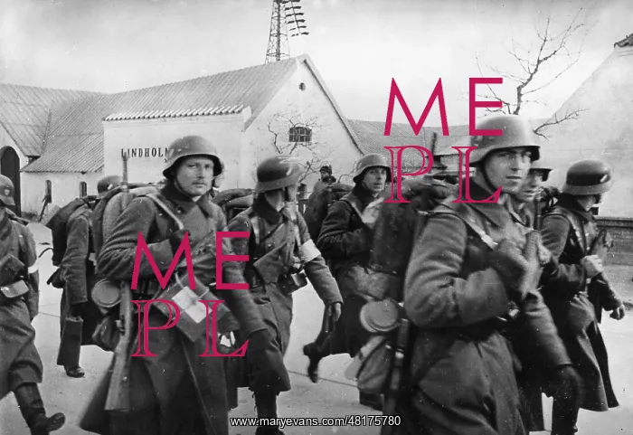 : German soldiers in Denmark, 1940 : German soldiers in Denmark, 1940