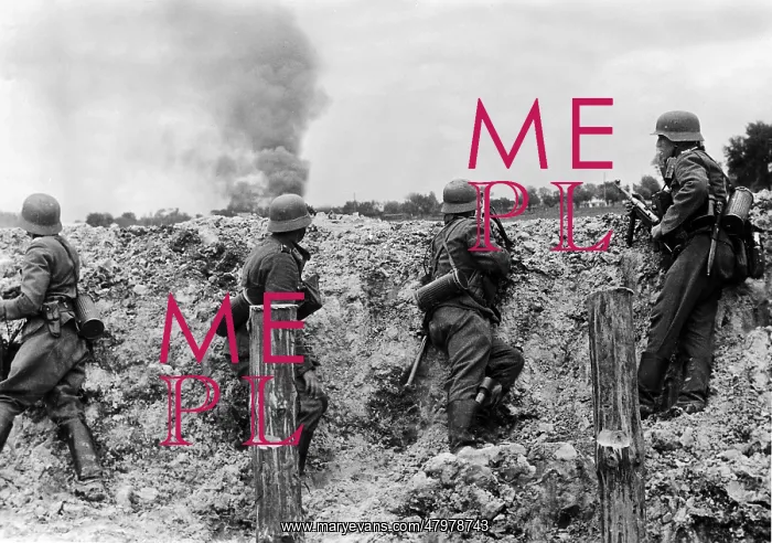 : German Soldiers at the Eastern Front : German Soldiers at the Eastern Front