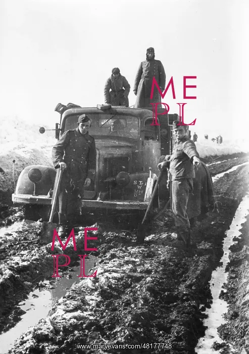 : German soldiers on the Eastern Front, 1942 : German soldiers on the Eastern Front, 1942