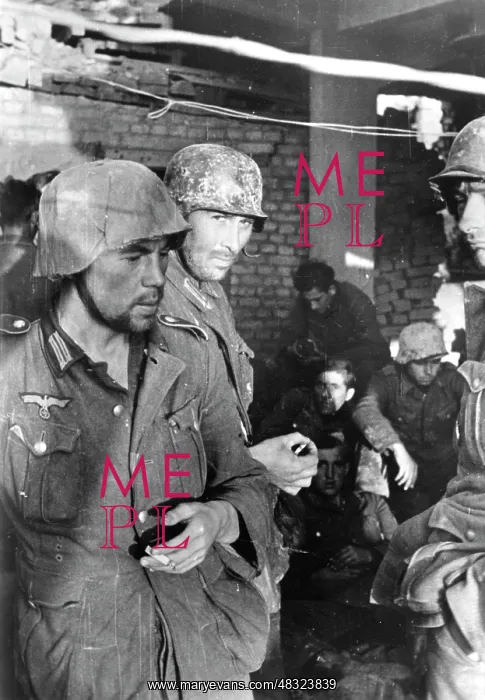 : German soldiers - Eastern Front, 1942 : German soldiers - Eastern Front, 1942