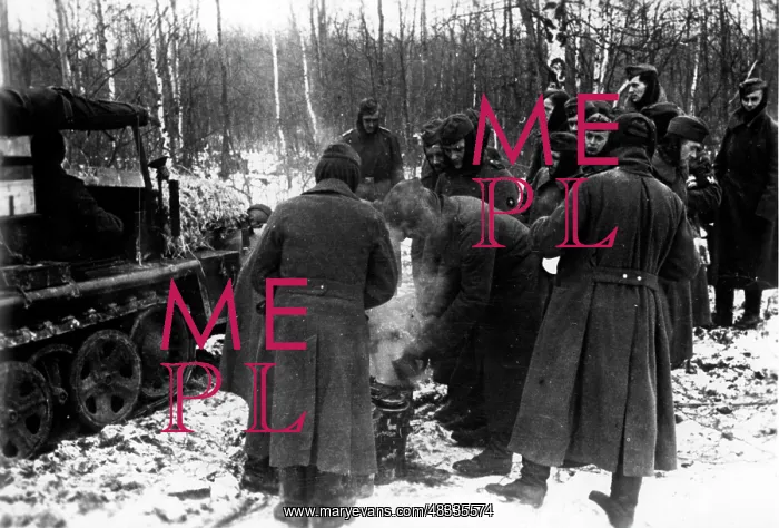 : German soldiers on the Eastern Front in winter, 1941 : German soldiers on the Eastern Front in winter, 1941