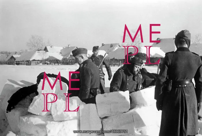 : German soldiers on the Eastern Front in winter, 1942 : German soldiers on the Eastern Front in winter, 1942