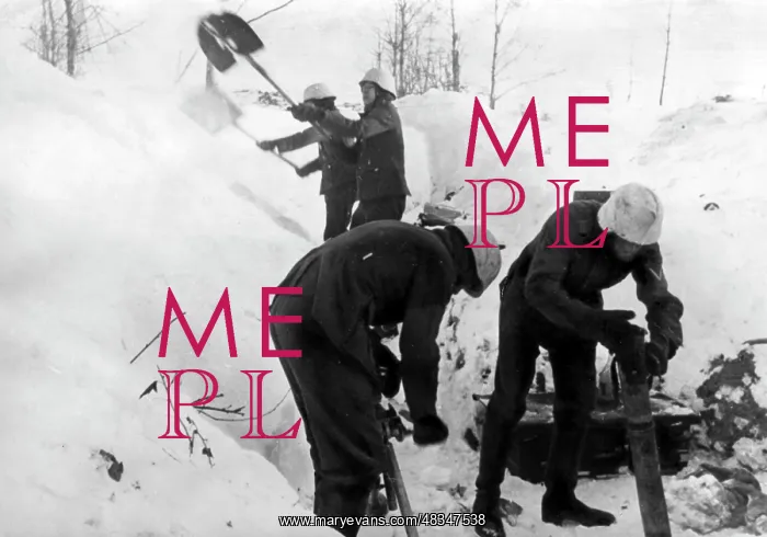 : German soldiers on the Eastern Front in winter, 1942 : German soldiers on the Eastern Front in winter, 1942