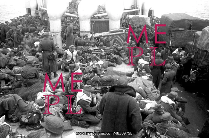 : German soldiers evacuated from Hela 1945 : German soldiers evacuated from Hela 1945