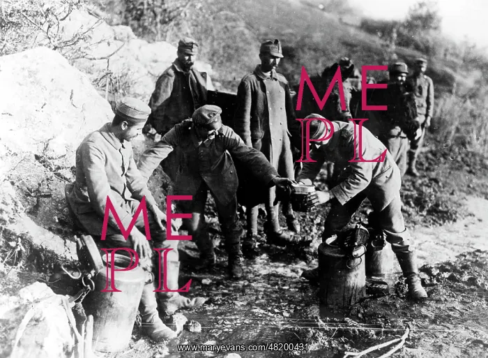 : German soldiers in the Macedonian mountains, 1917 : German soldiers in the Macedonian mountains, 1917