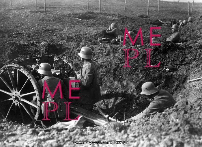 : German soldiers in front row position during the First World : German soldiers in front row position during the First World