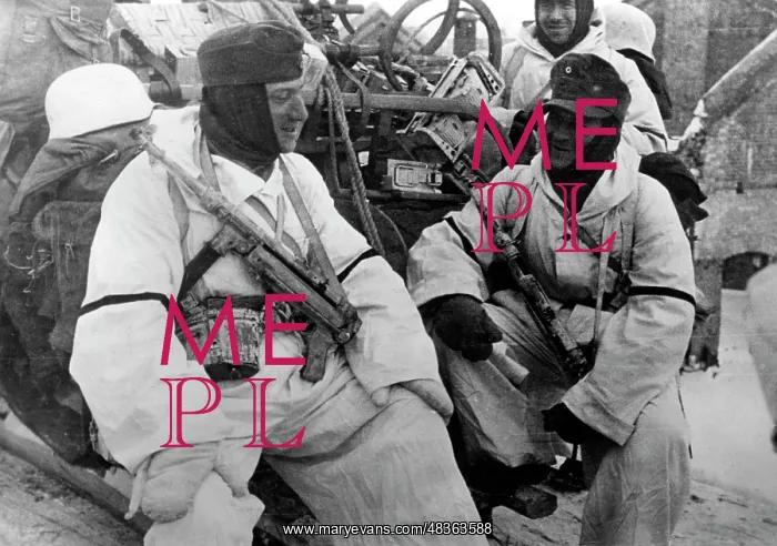 : German soldiers at Smolensk, 1943 : German soldiers at Smolensk, 1943