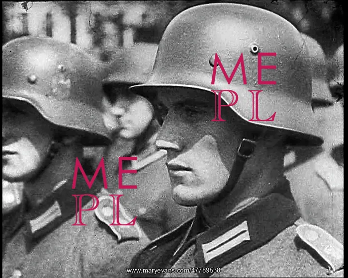 : German Soldiers Standing To Attention In Lines : German Soldiers Standing To Attention In Lines