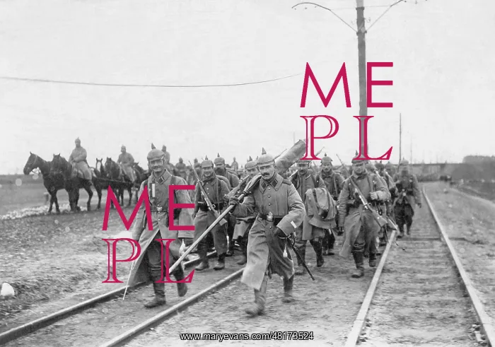 : German soldiers on the way to the front, 1915 : German soldiers on the way to the front, 1915