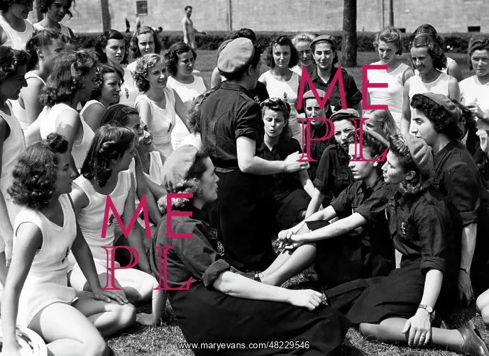 : German-Spanish Youth Exchange, 1941 : German-Spanish Youth Exchange, 1941