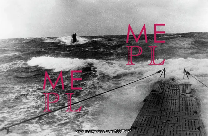 : German submarine on an enemy voyage, 1942 : German submarine on an enemy voyage, 1942