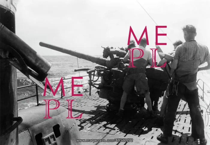 : German submarine on an enemy voyage, 1942 : German submarine on an enemy voyage, 1942