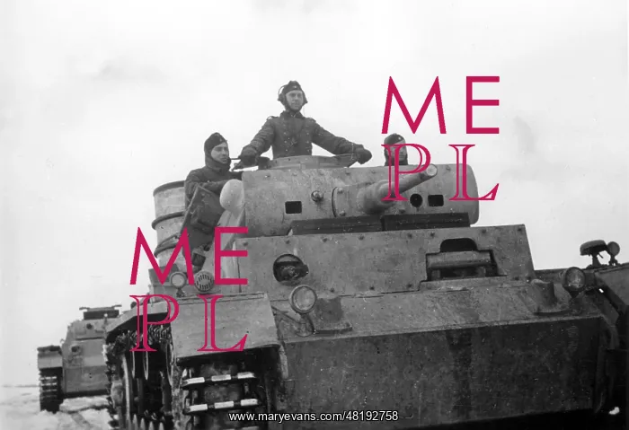 : German tank III on the Eastern Front, 1942 : German tank III on the Eastern Front, 1942