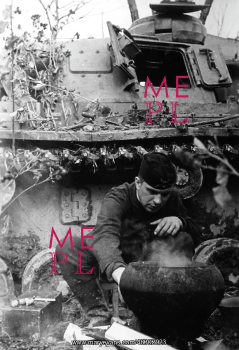 : German tankers - Eastern Front, 1942 : German tankers - Eastern Front, 1942