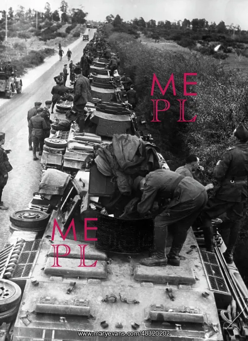 : German tanks in North Africa, 1941 : German tanks in North Africa, 1941