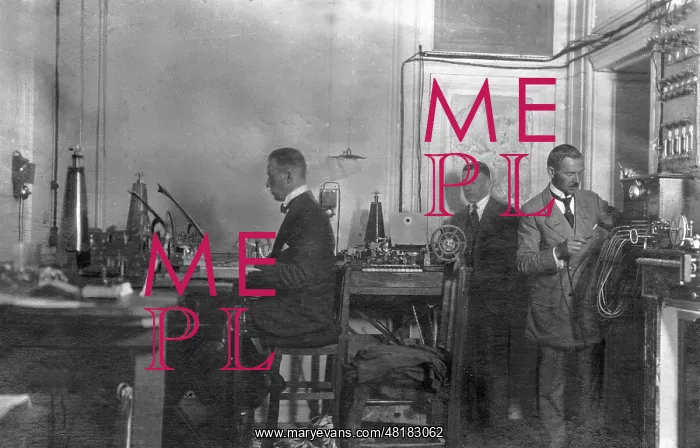 : German telegram office during the Versailles conference, 191 : German telegram office during the Versailles conference, 191
