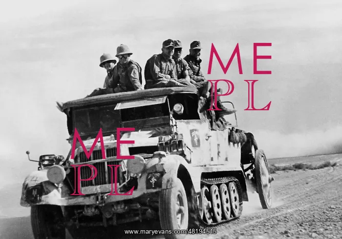 : German tractor in the desert, 1941 : German tractor in the desert, 1941